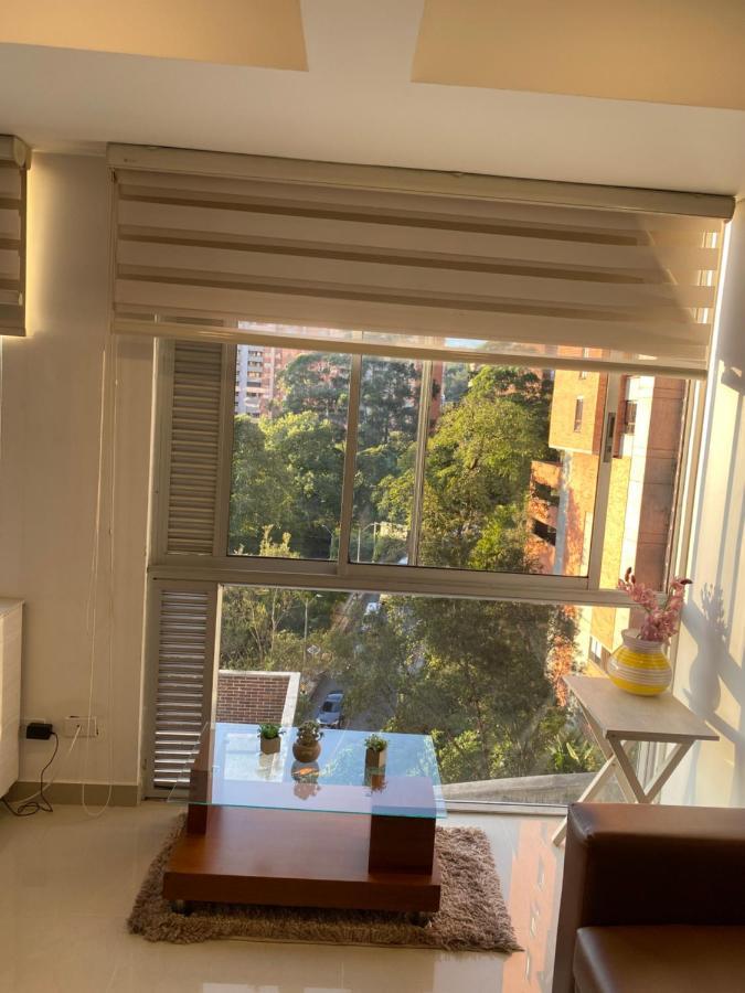 Apartasuite Moderna - En El Corazon Del Poblado Medellín Dış mekan fotoğraf