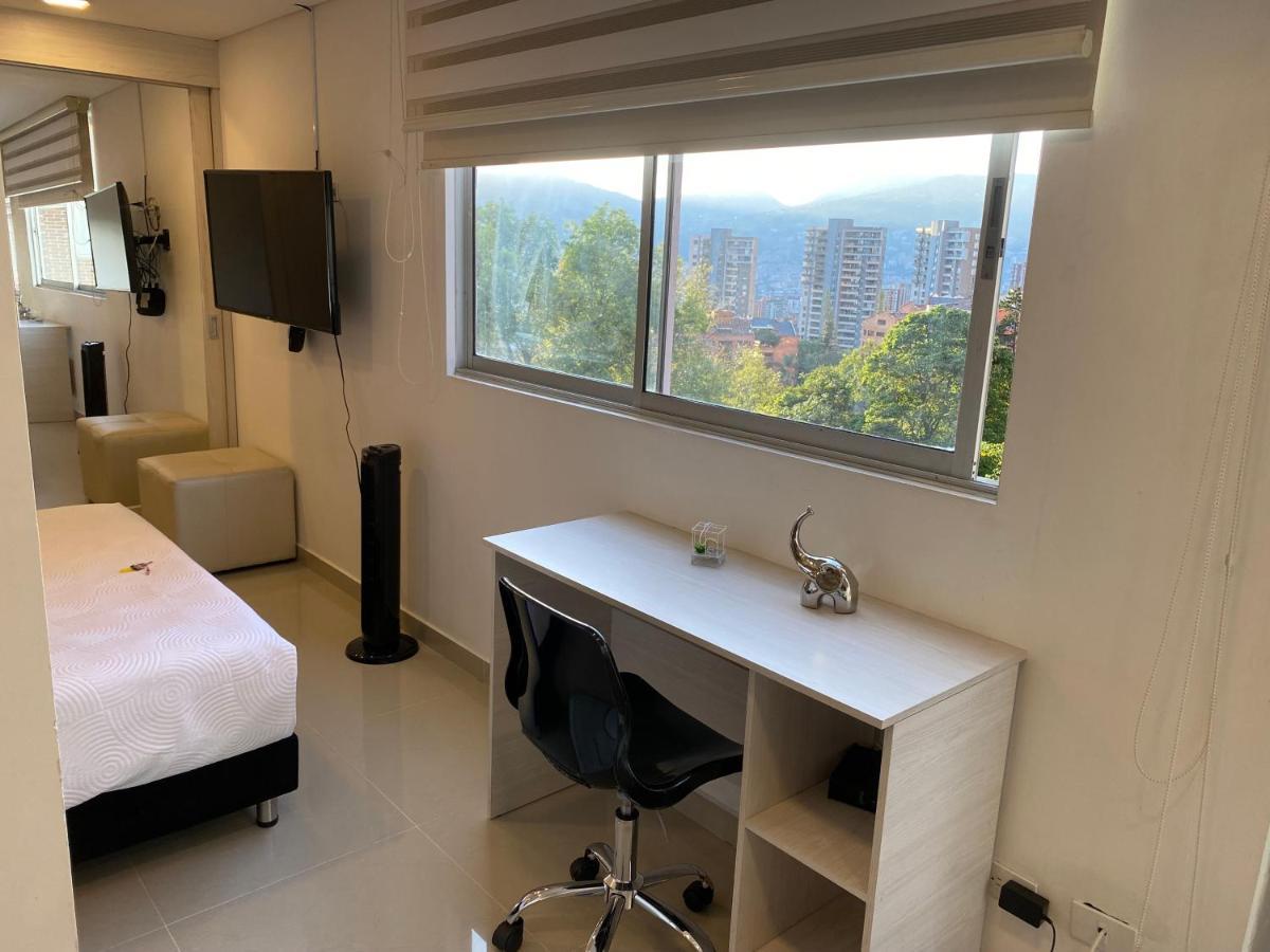 Apartasuite Moderna - En El Corazon Del Poblado Medellín Dış mekan fotoğraf