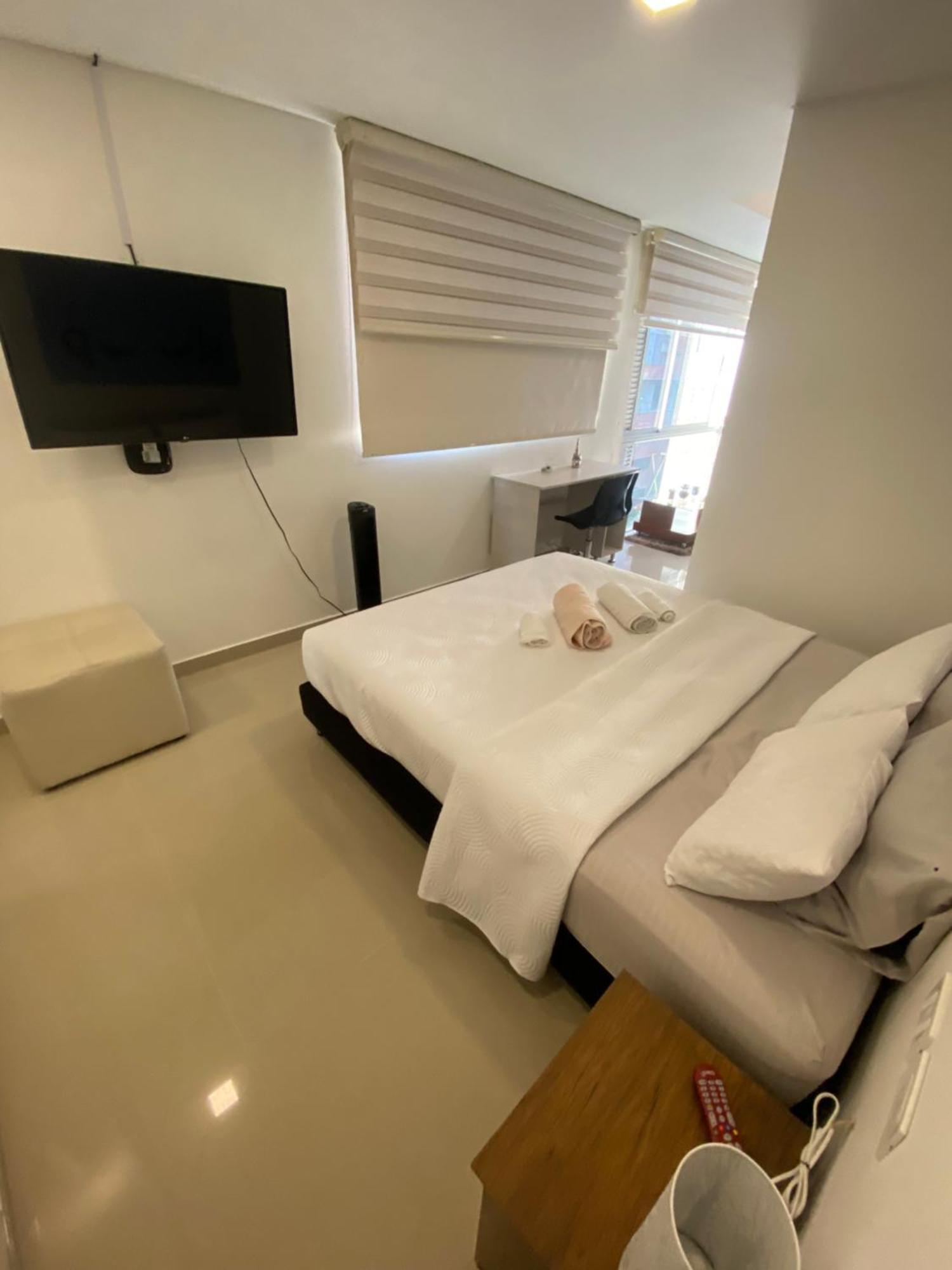 Apartasuite Moderna - En El Corazon Del Poblado Medellín Dış mekan fotoğraf